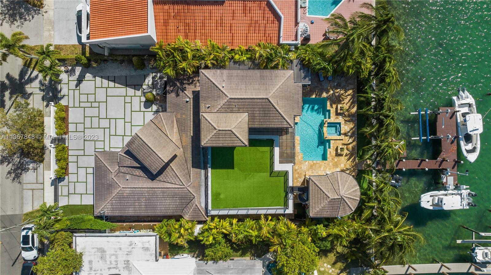 BISCAYNE POINT - Residential