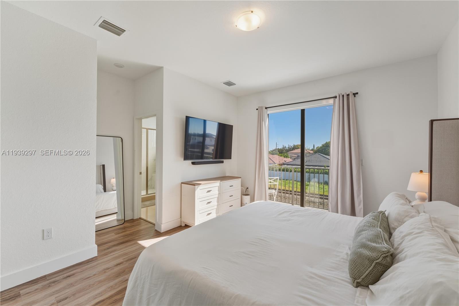 CENTURY GARDENS SOUTH - Residential