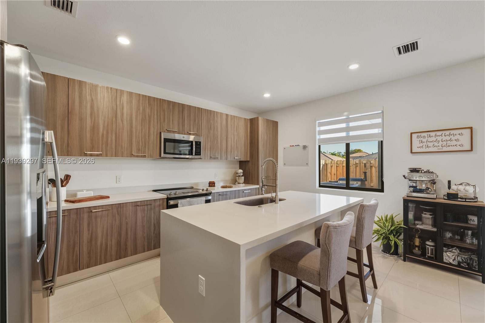 CENTURY GARDENS SOUTH - Residential