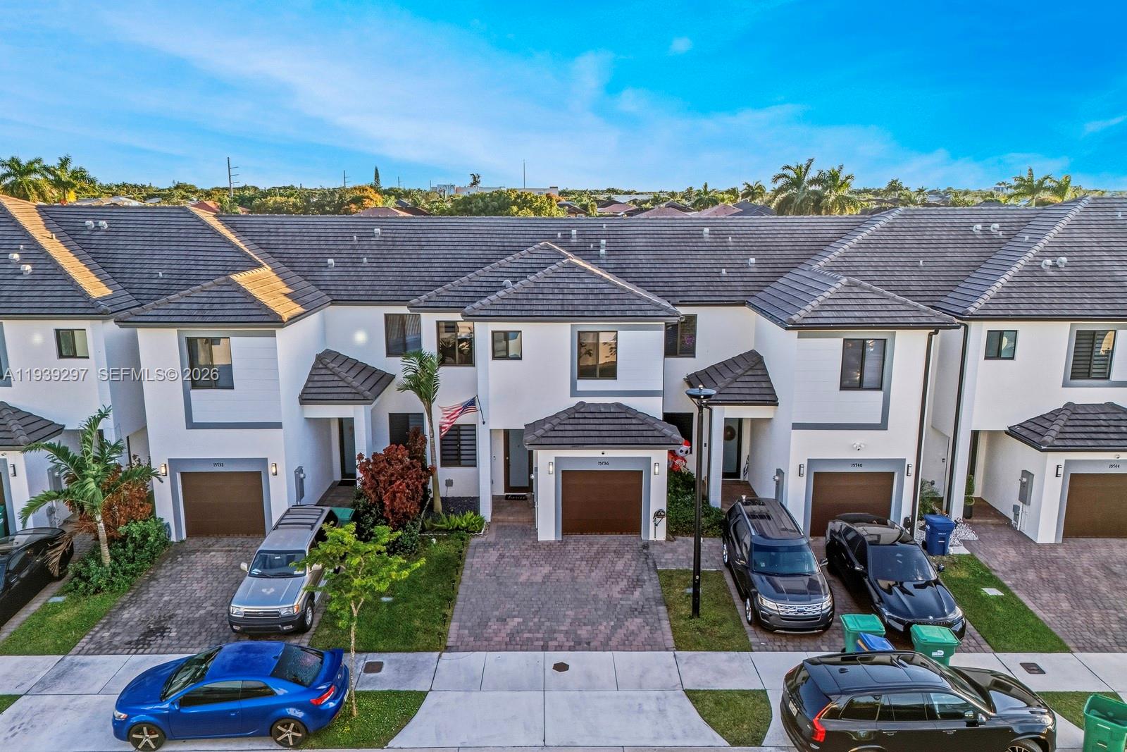 CENTURY GARDENS SOUTH - Residential