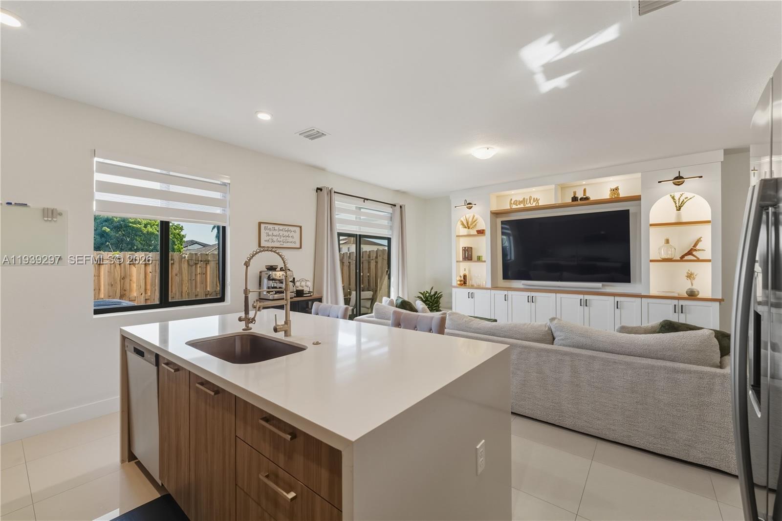 CENTURY GARDENS SOUTH - Residential