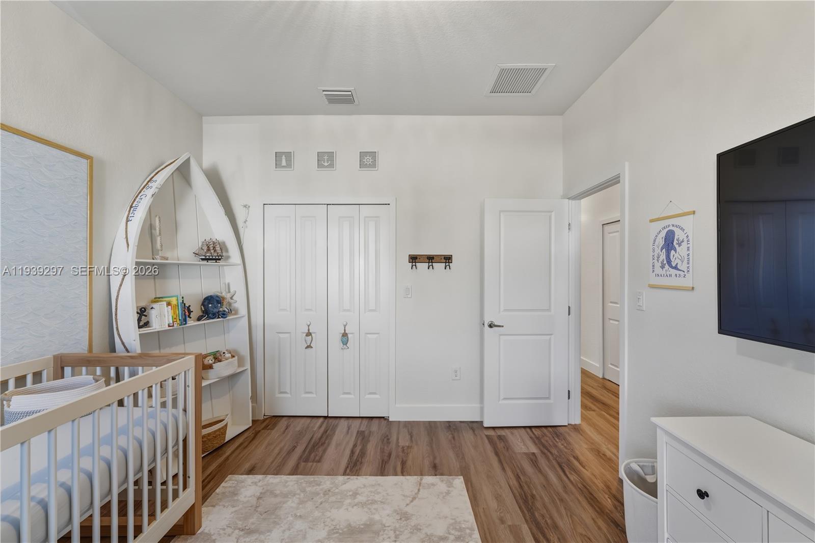 CENTURY GARDENS SOUTH - Residential