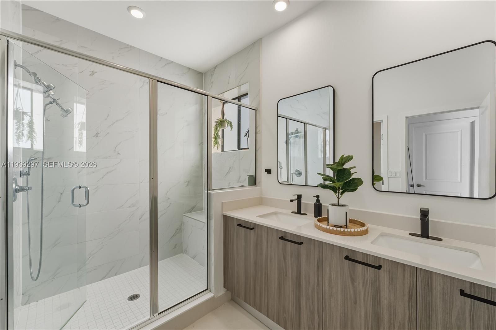 CENTURY GARDENS SOUTH - Residential