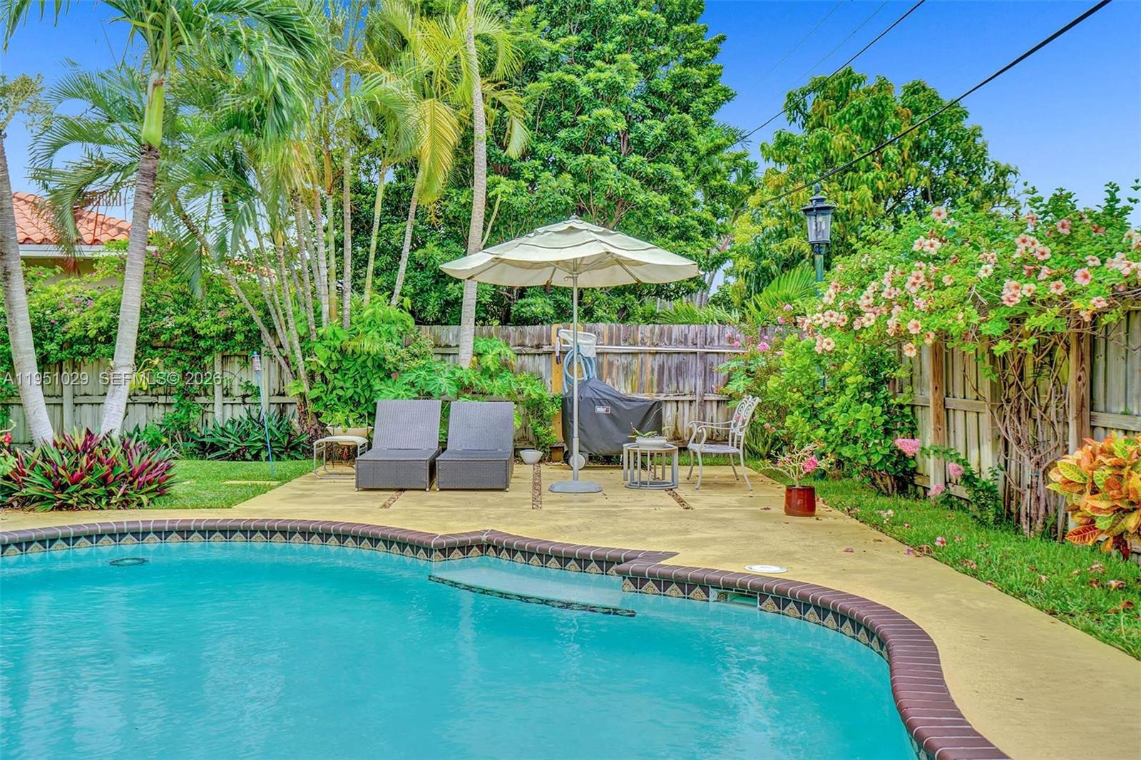 TREASURE ISLAND - Residential