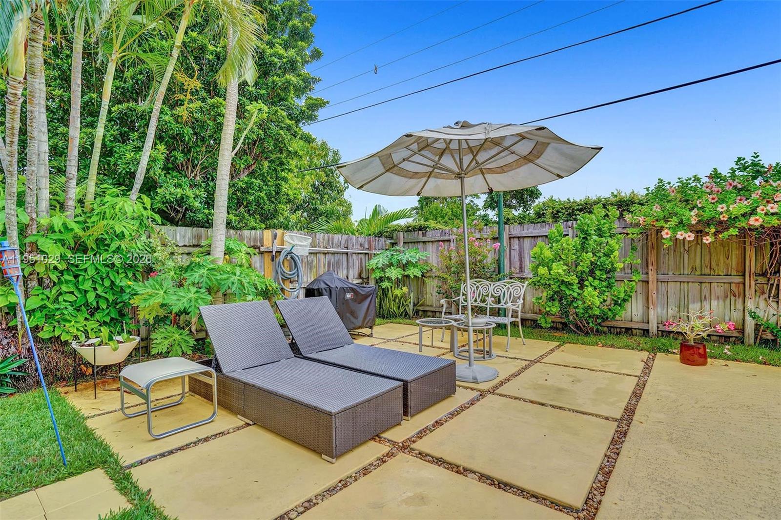 TREASURE ISLAND - Residential