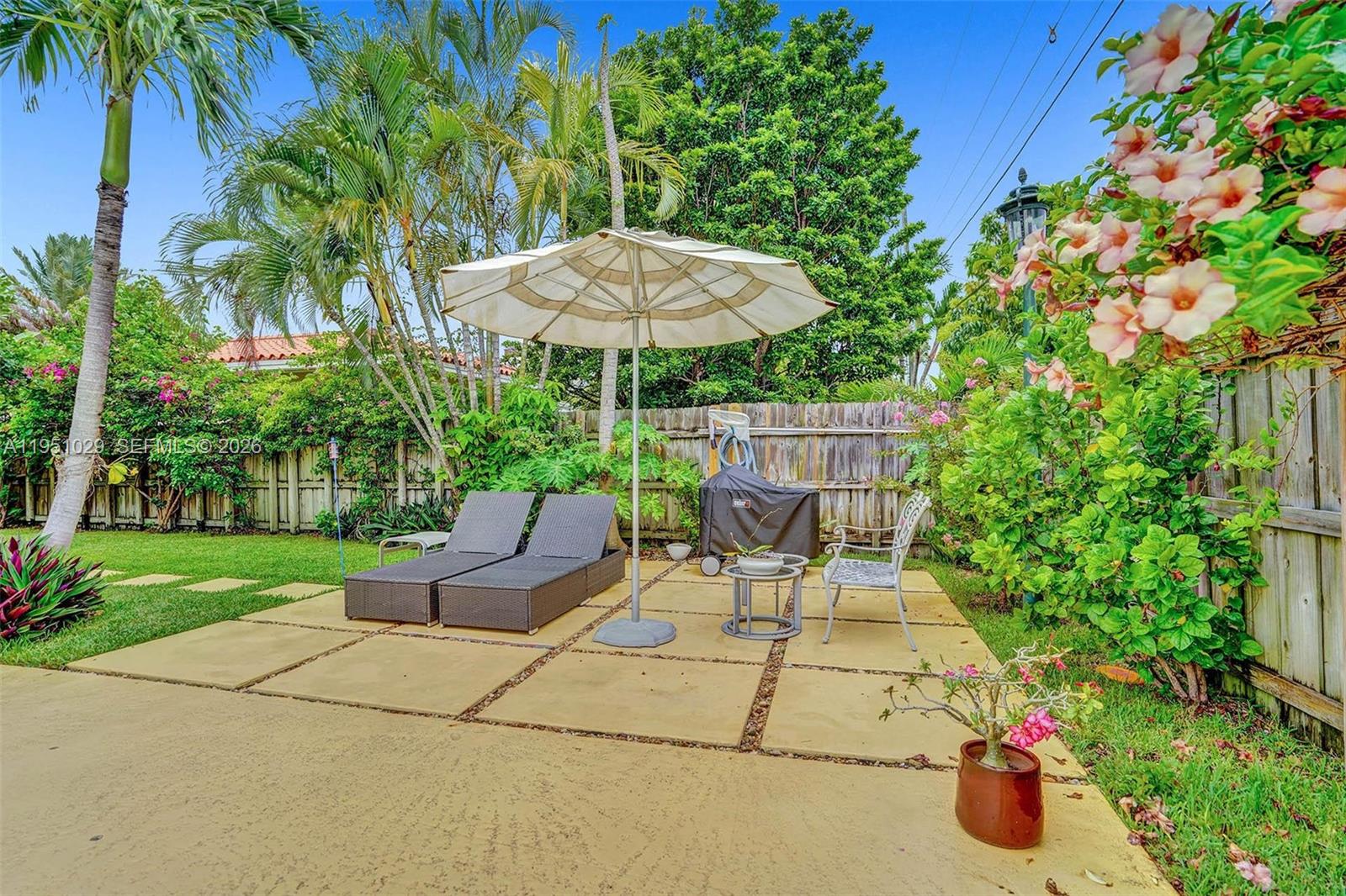 TREASURE ISLAND - Residential