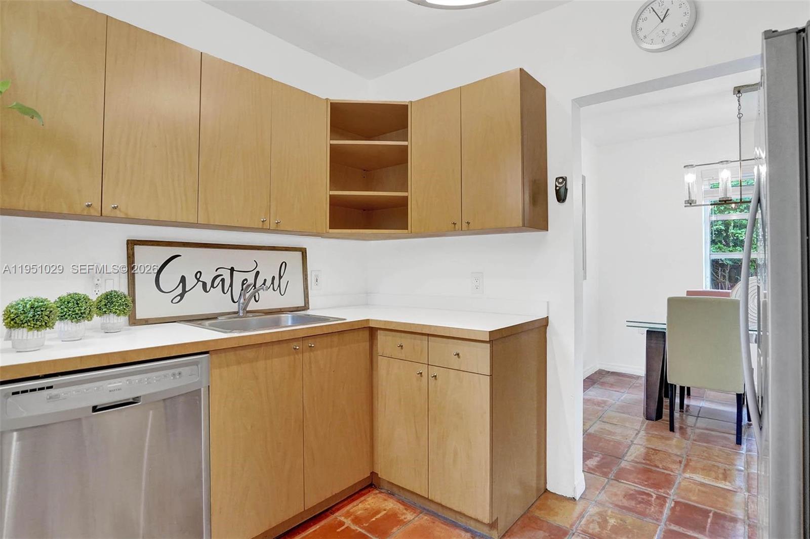 TREASURE ISLAND - Residential