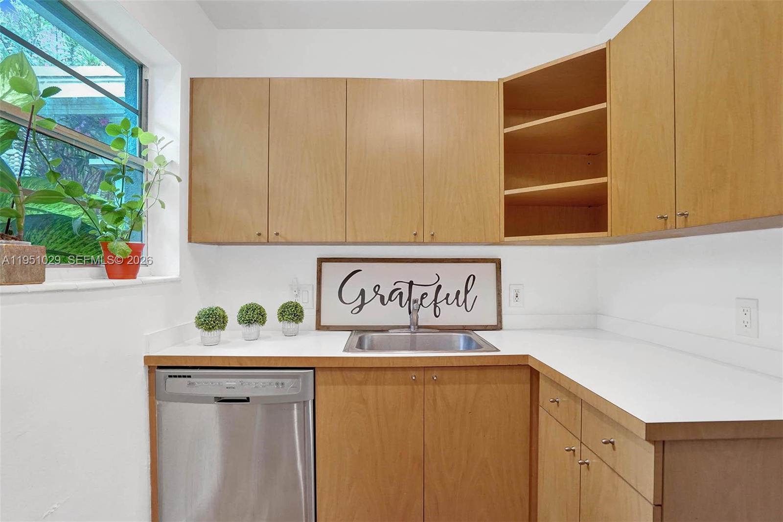 TREASURE ISLAND - Residential