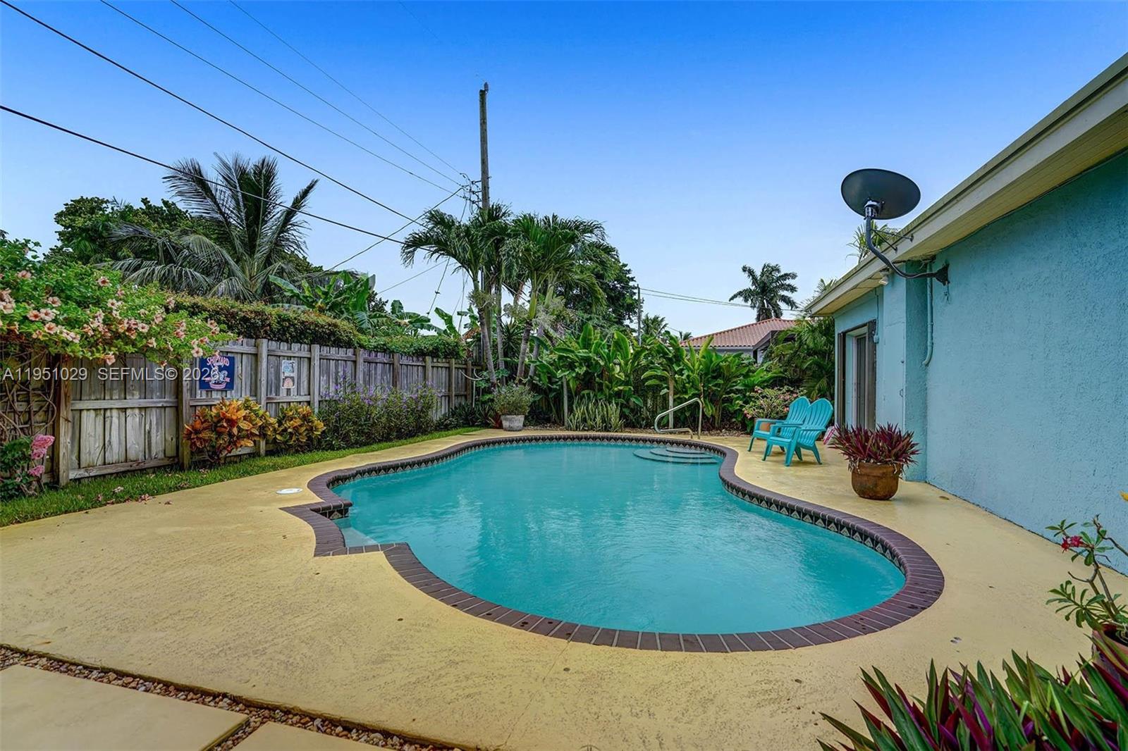 TREASURE ISLAND - Residential