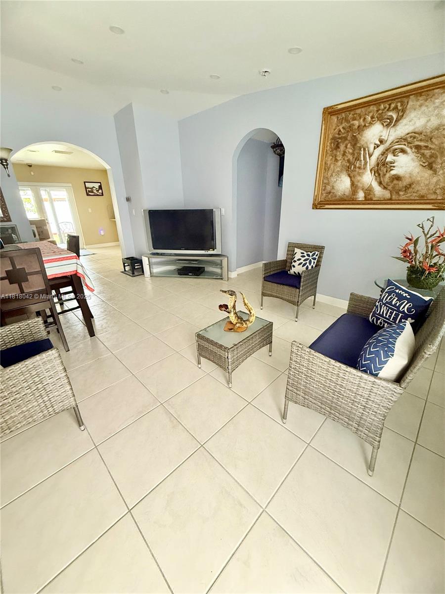 ACAPULCO SUB - Residential