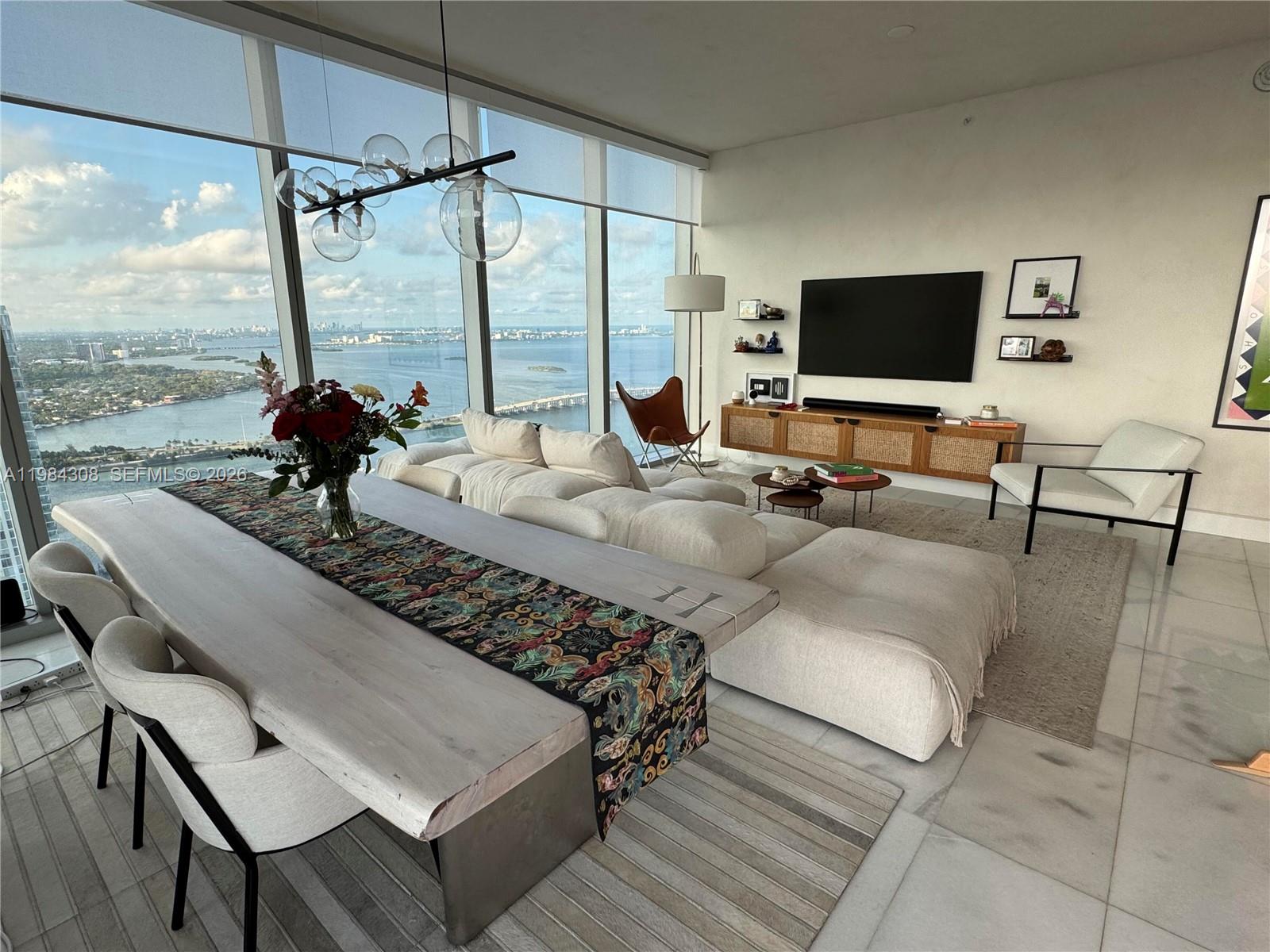 ESCOTTONIA PARK - Residential