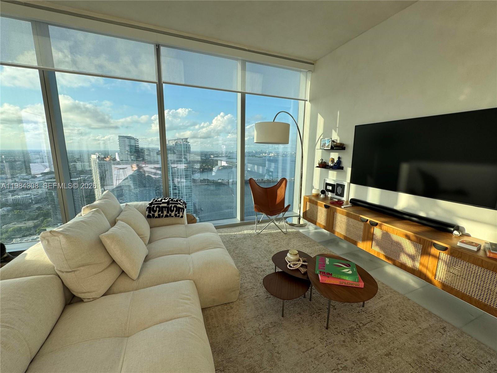 ESCOTTONIA PARK - Residential