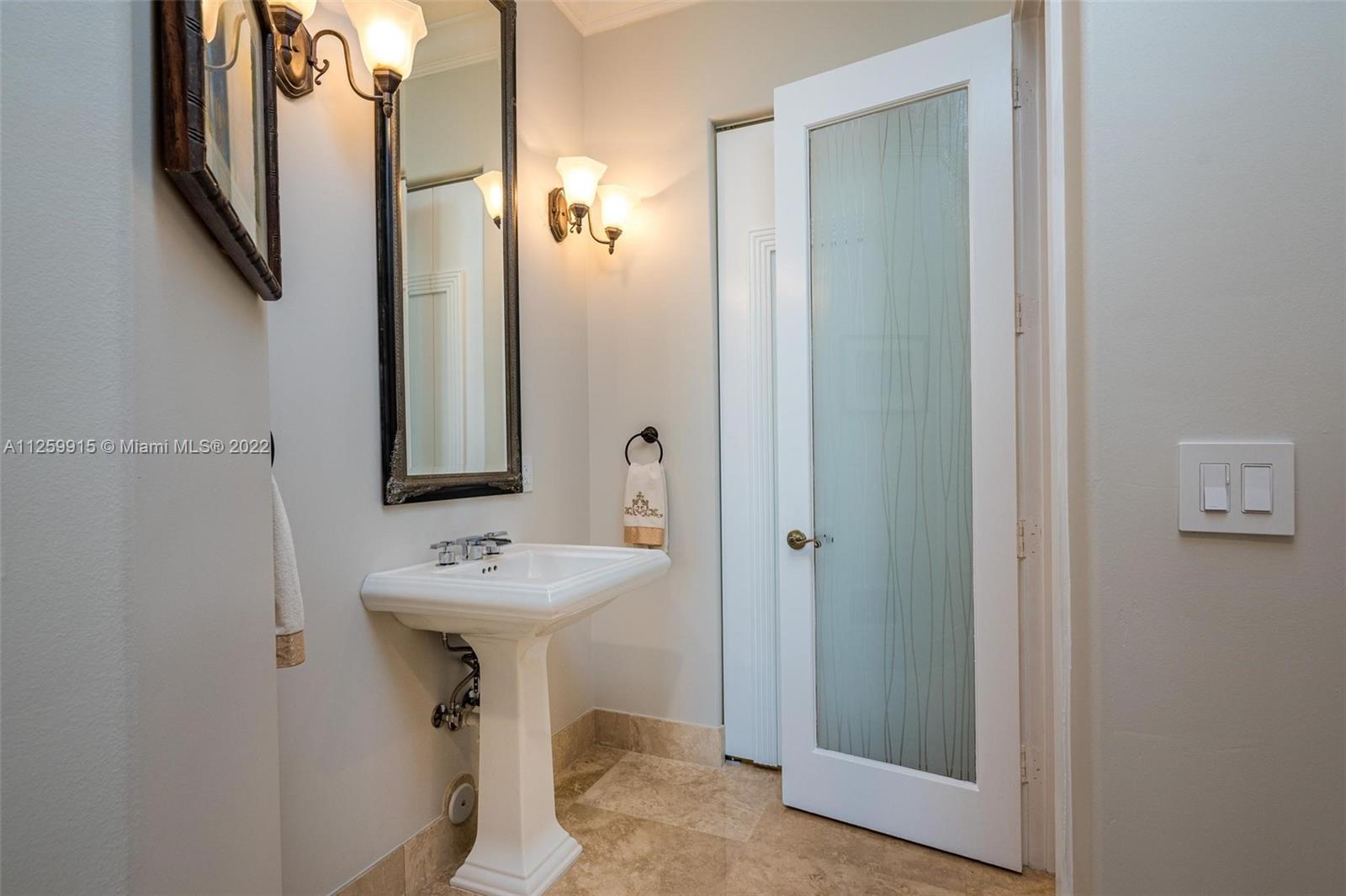 SON OF CHOPS - Residential