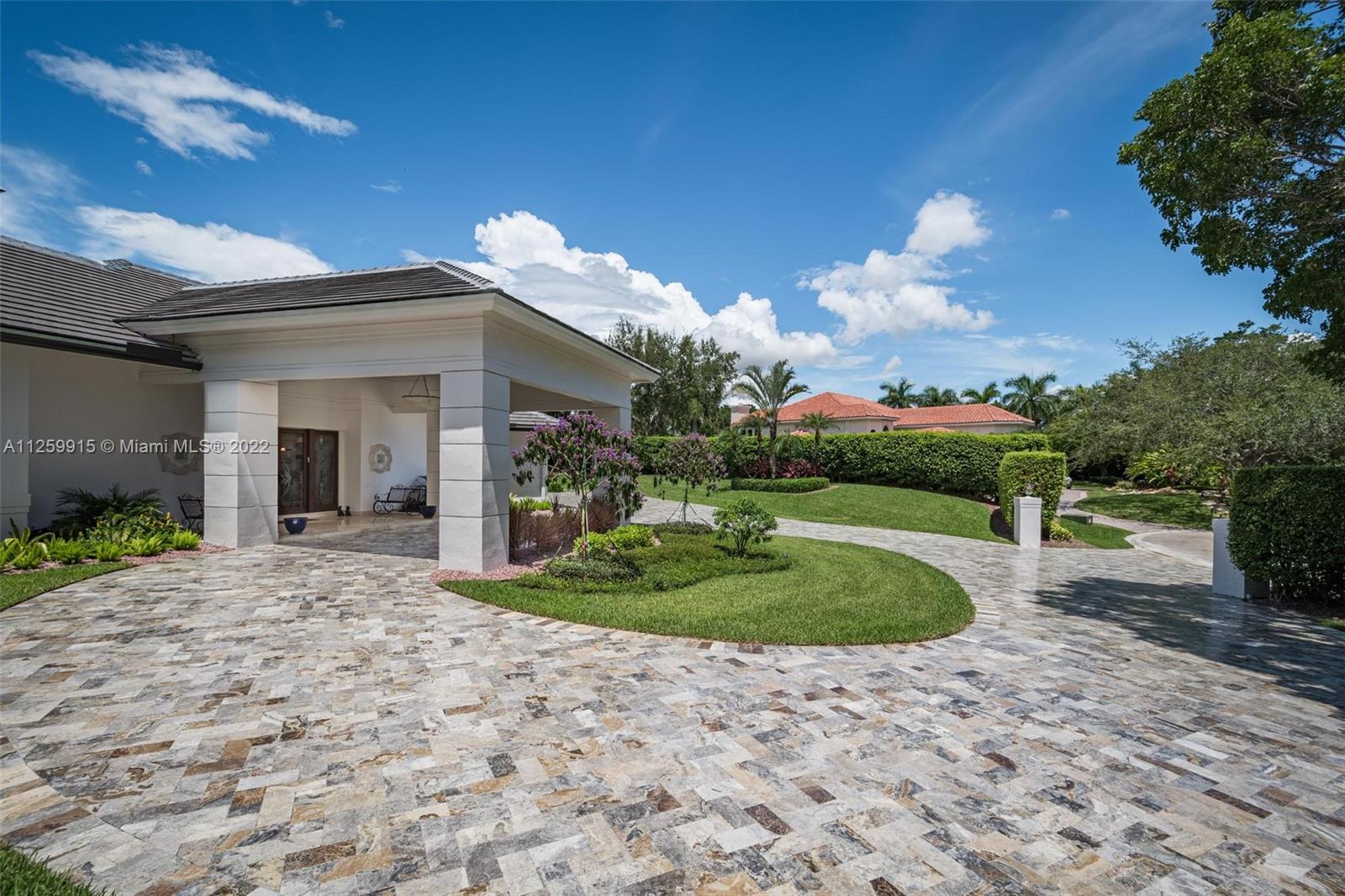 SON OF CHOPS - Residential