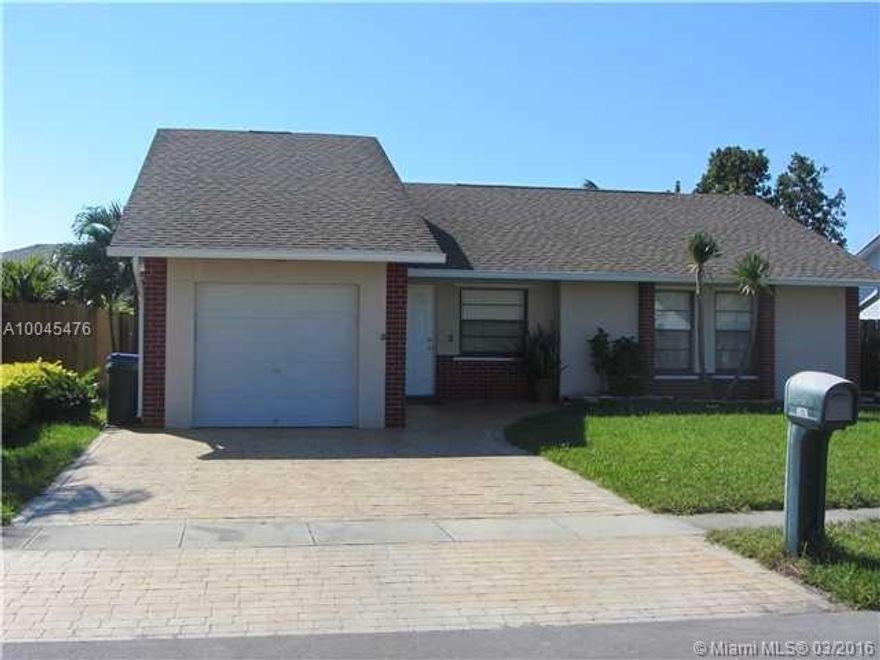 Move-in ready 3/2 home with curb appeal. Popular Springtree Lakes area. Open and airy floor plan, tiled throughout.  Separate eating area, small den or office area off the kitchen. Nice, and private fenced in yard with a lovely screened porch for outside dining.  Newer high-end LG washer/dryer, water heater, gutters, roof and dishwasher.  Spacious master bedroom. Garage is partially converted.  Backyard  shed for extra storage. Community pool.  Close to everything.