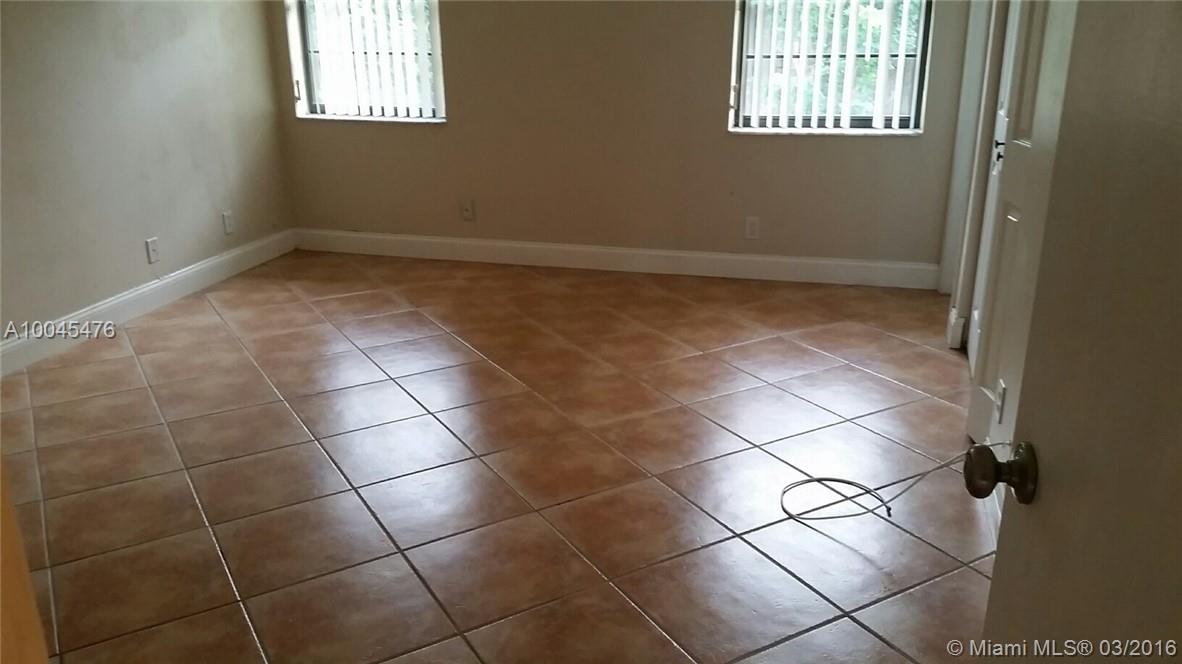 Springtree Lakes 79-12 B - Residential Lease