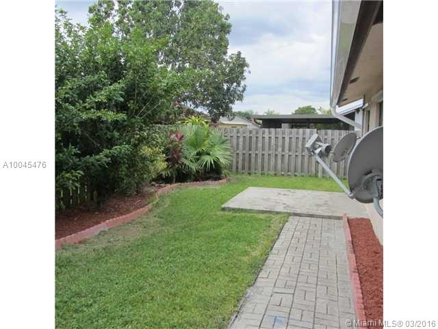 Springtree Lakes 79-12 B - Residential Lease