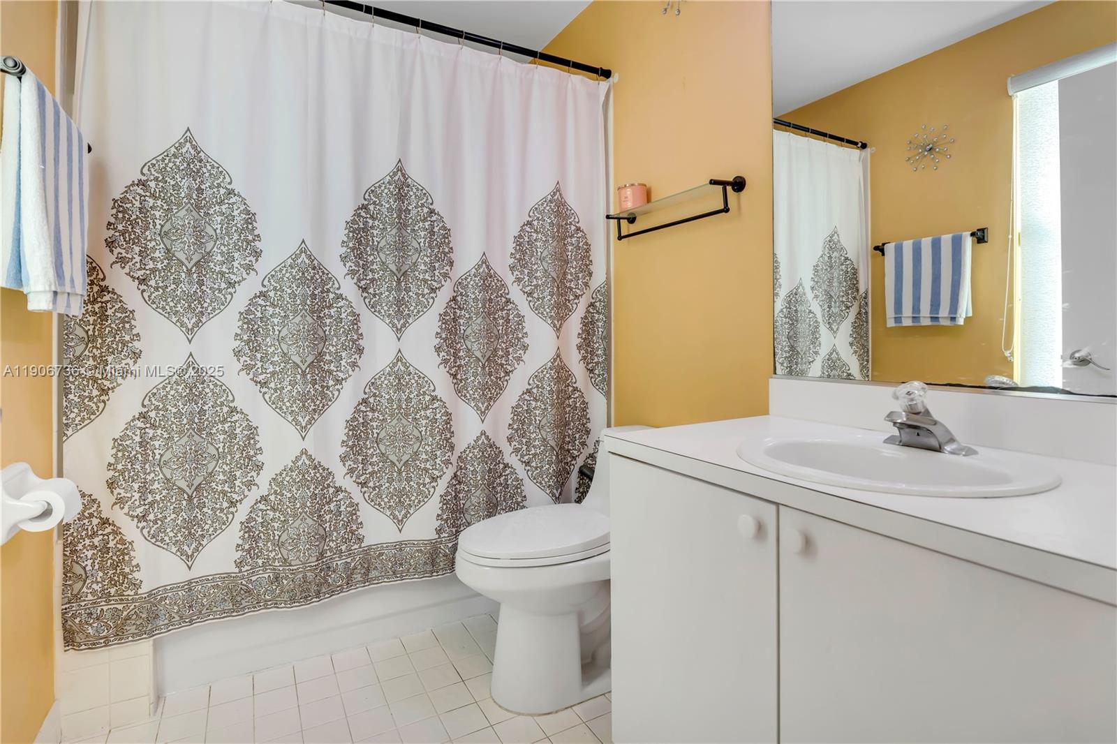 SILVER LAKES PHASE III - Residential