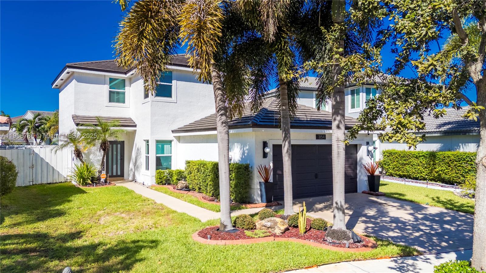 SILVER LAKES PHASE III - Residential