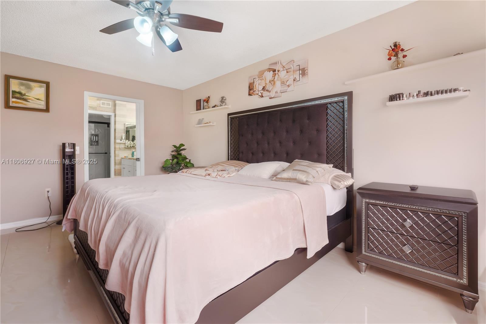 SUNRISE LAKES 196 CONDO - Residential