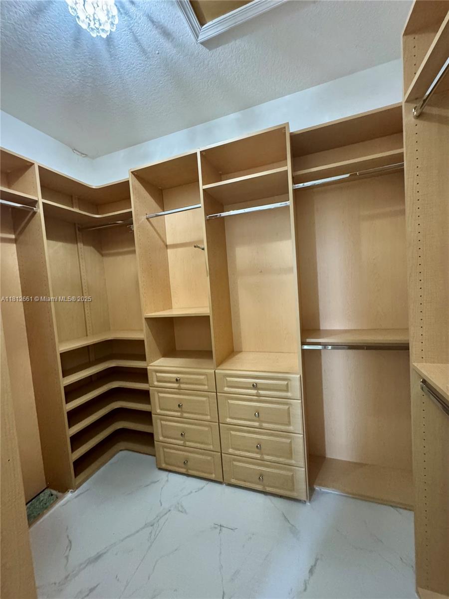 SUNSET LAKES PLAT TWO - Residential Lease