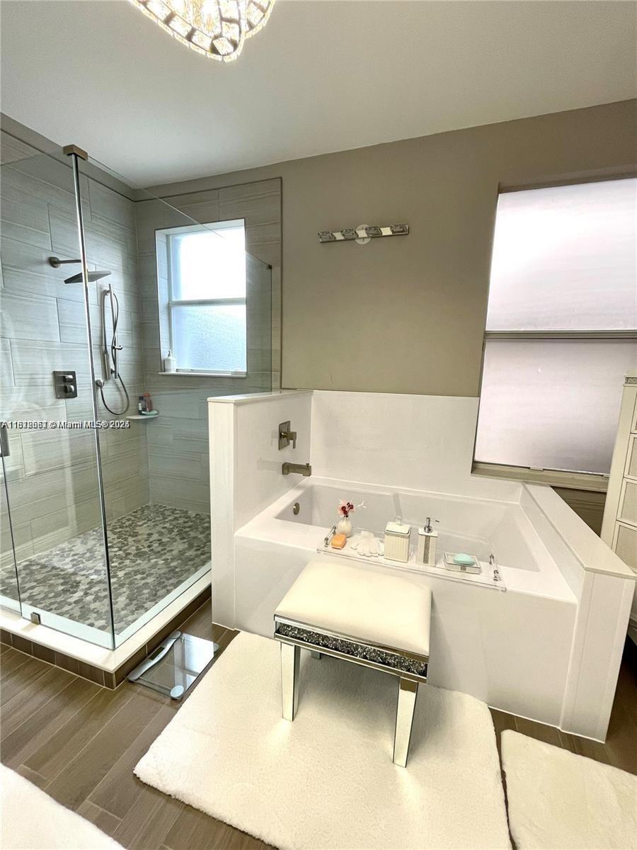 SUNSET LAKES PLAT TWO - Residential Lease