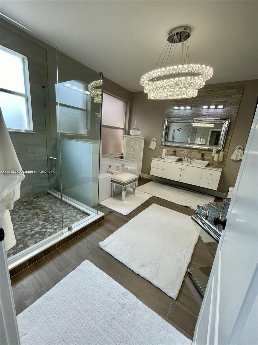 SUNSET LAKES PLAT TWO - Residential Lease