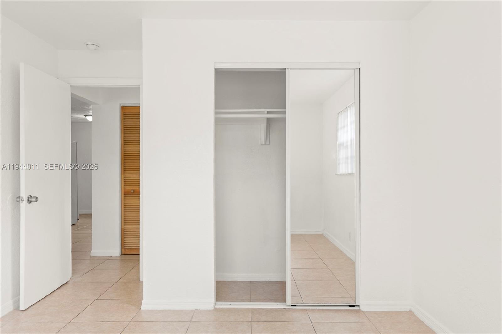 CARVER RANCHES - Residential Income