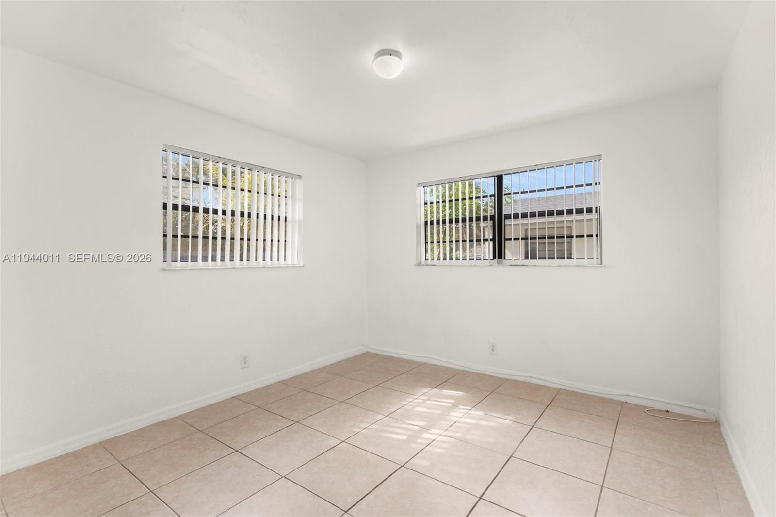 CARVER RANCHES - Residential Income