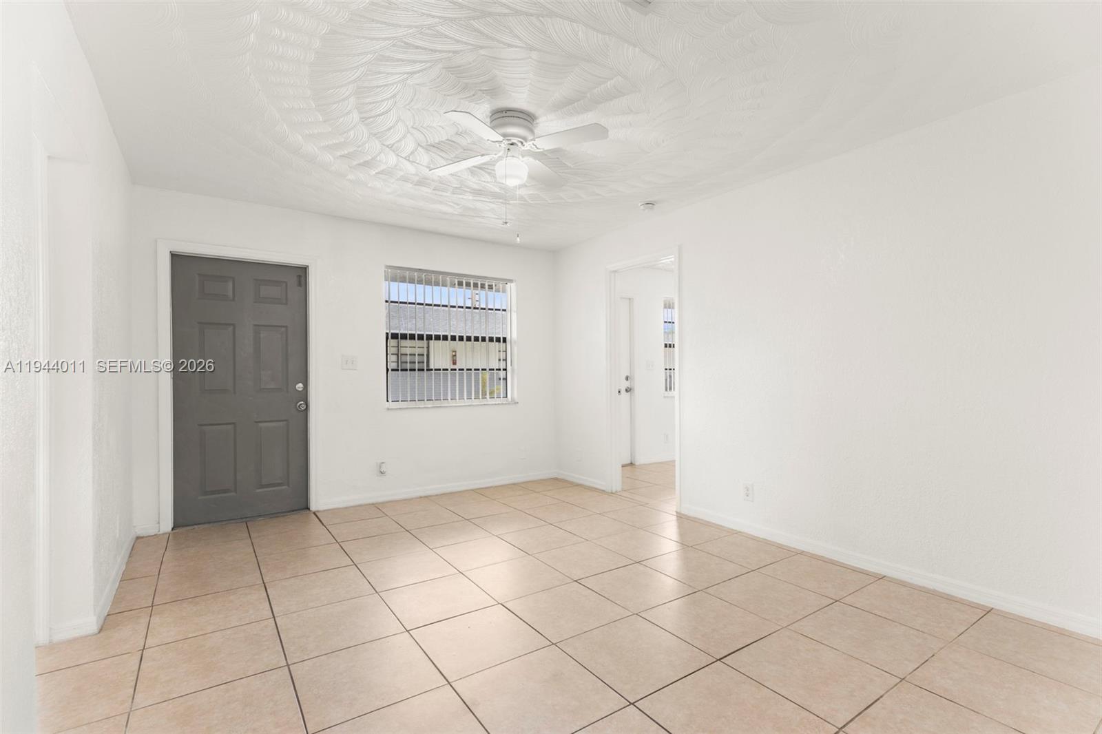 CARVER RANCHES - Residential Income