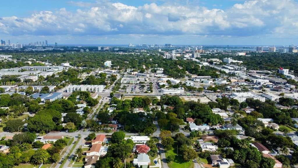 GRIFFING BISCAYNE PK EST - Residential