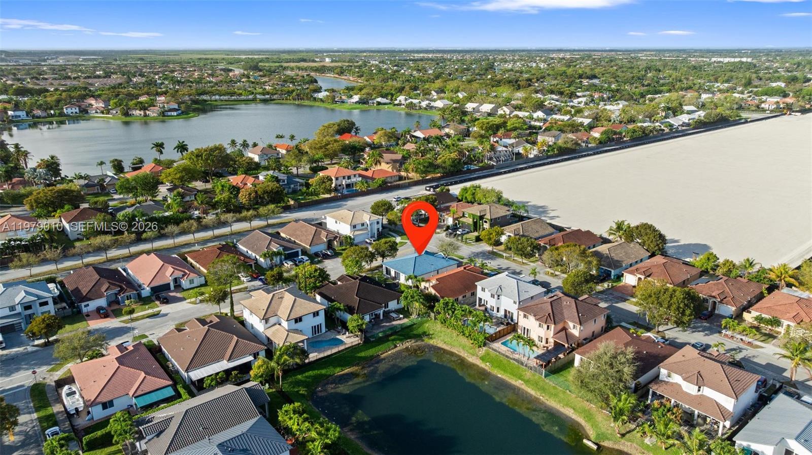 C B PALMS - Residential