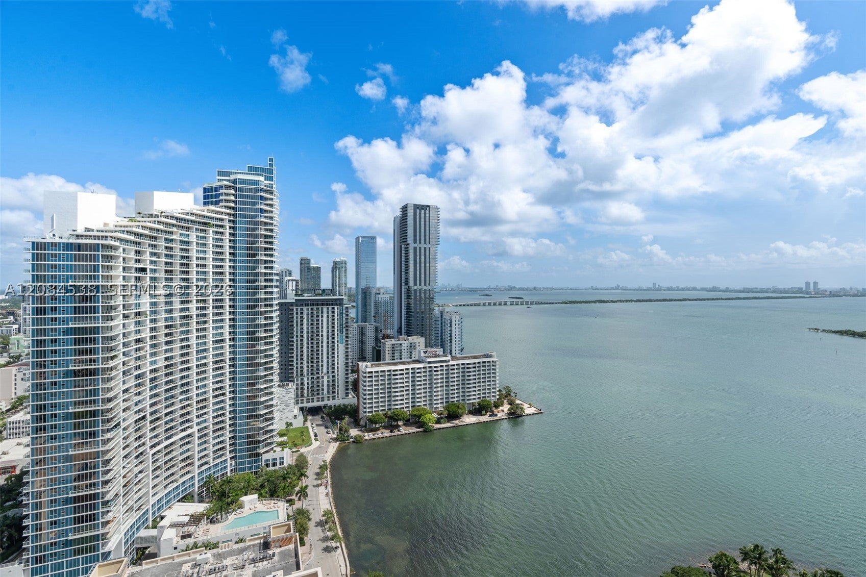 1900 N Bayshore Dr 3315