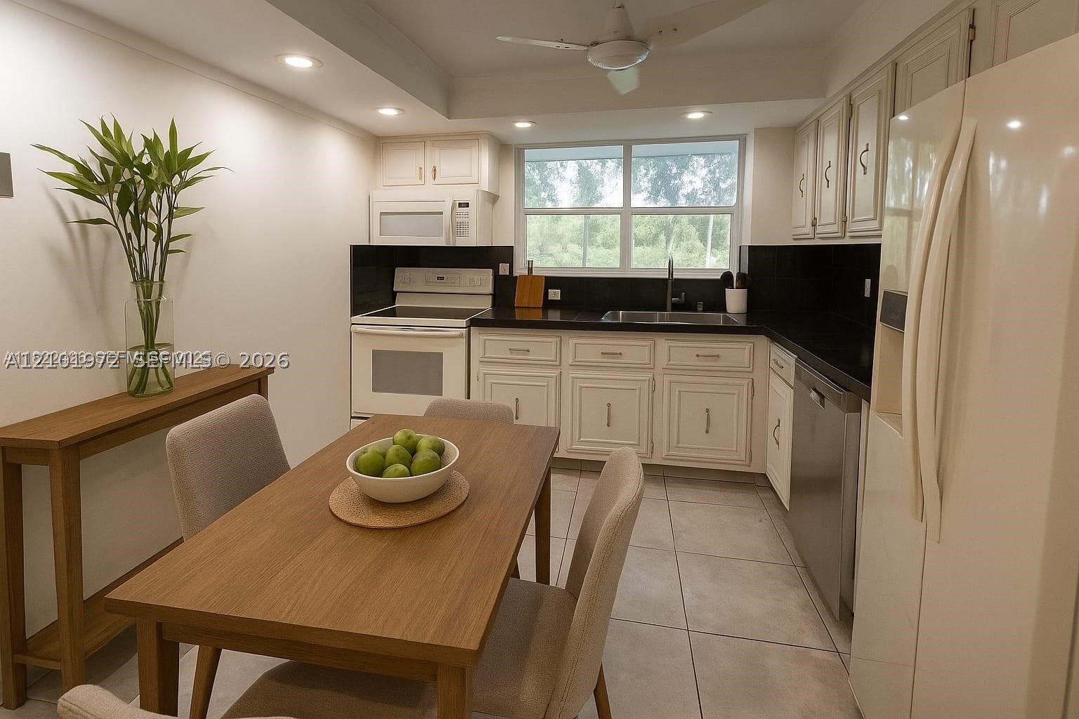 601 Three Islands Blvd 201