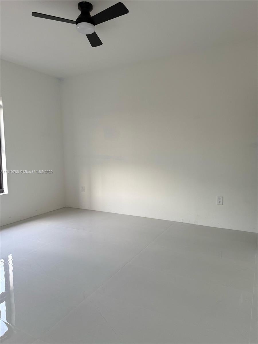 11510 sw 141 B