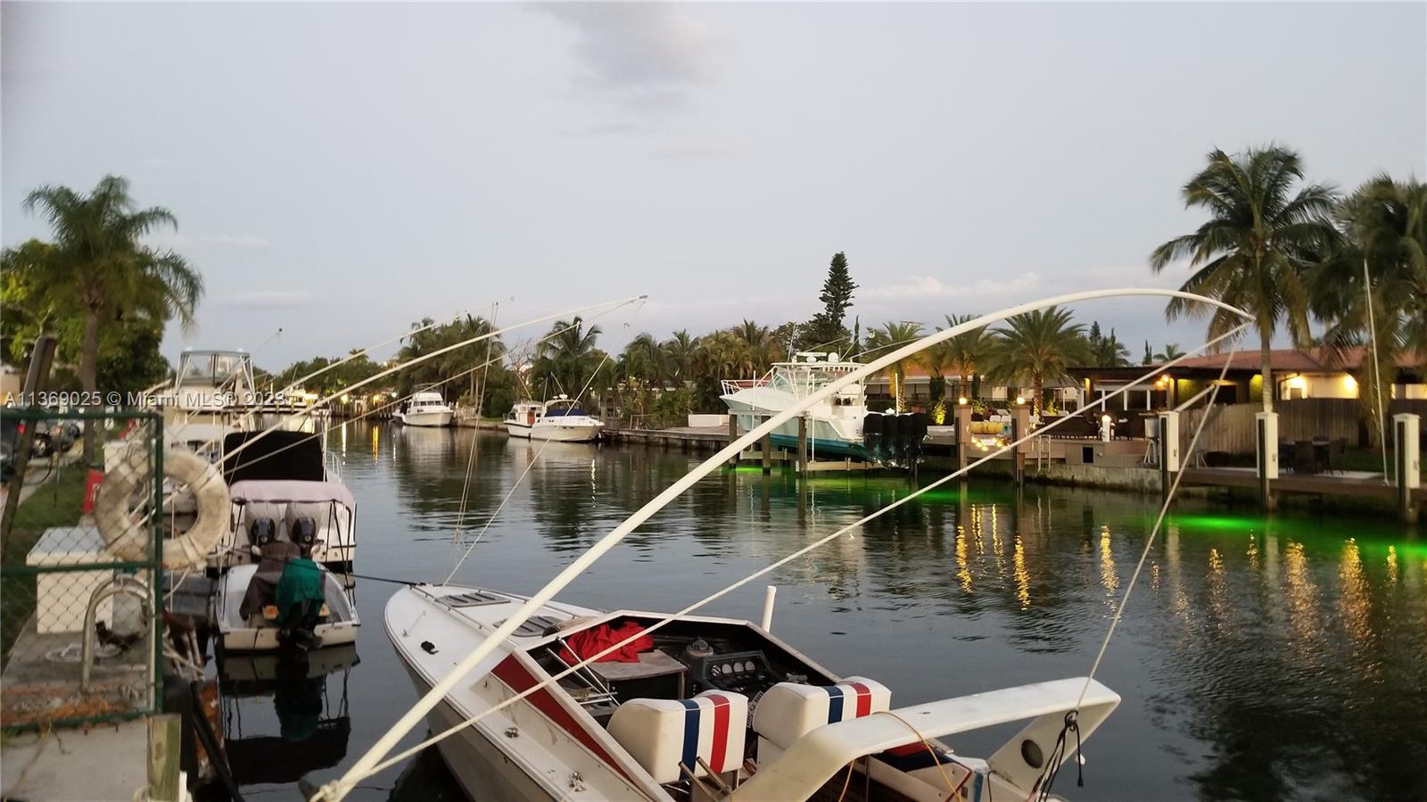 VECINO DEL MAR CONDO - Residential Lease