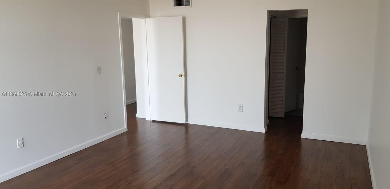 VECINO DEL MAR CONDO - Residential Lease