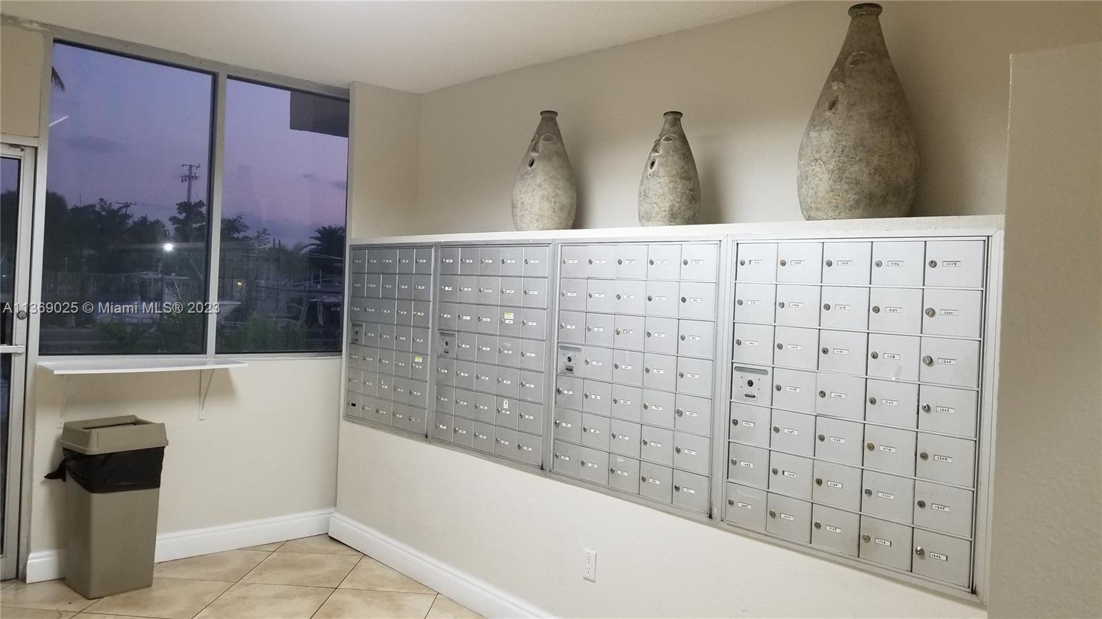 VECINO DEL MAR CONDO - Residential Lease