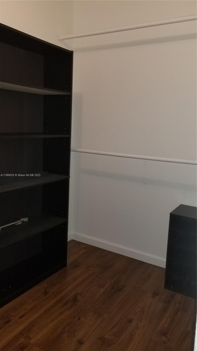 VECINO DEL MAR CONDO - Residential Lease