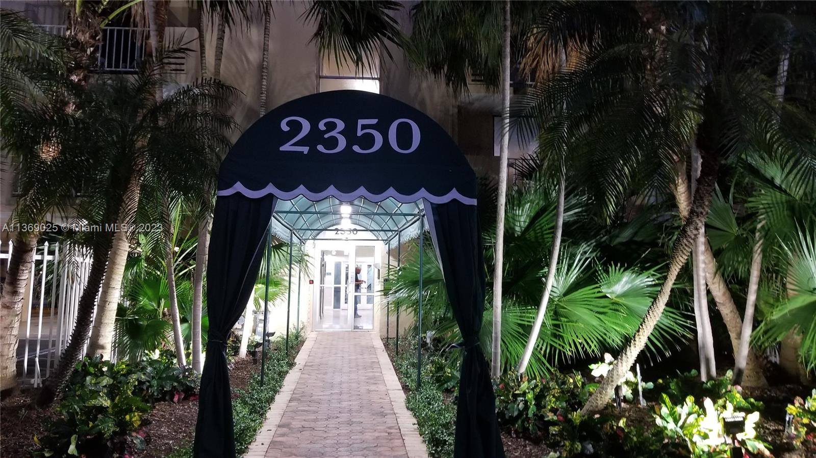 VECINO DEL MAR CONDO - Residential Lease