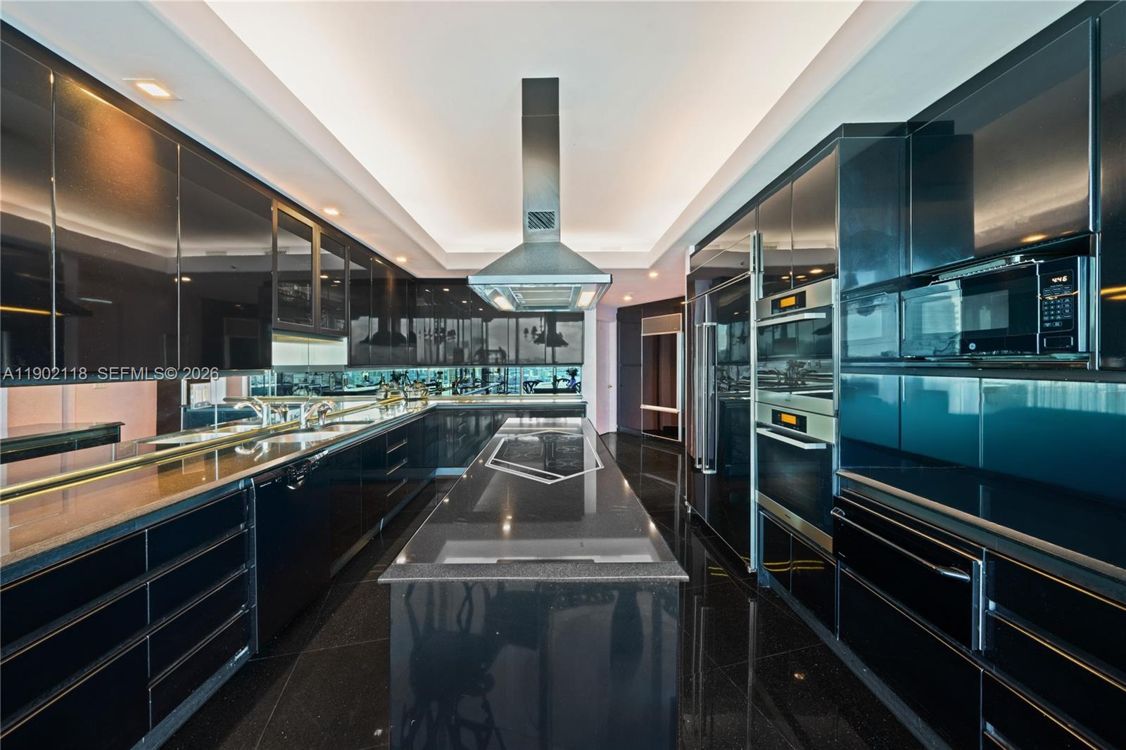 PORTOFINO TOWER CONDO - Residential