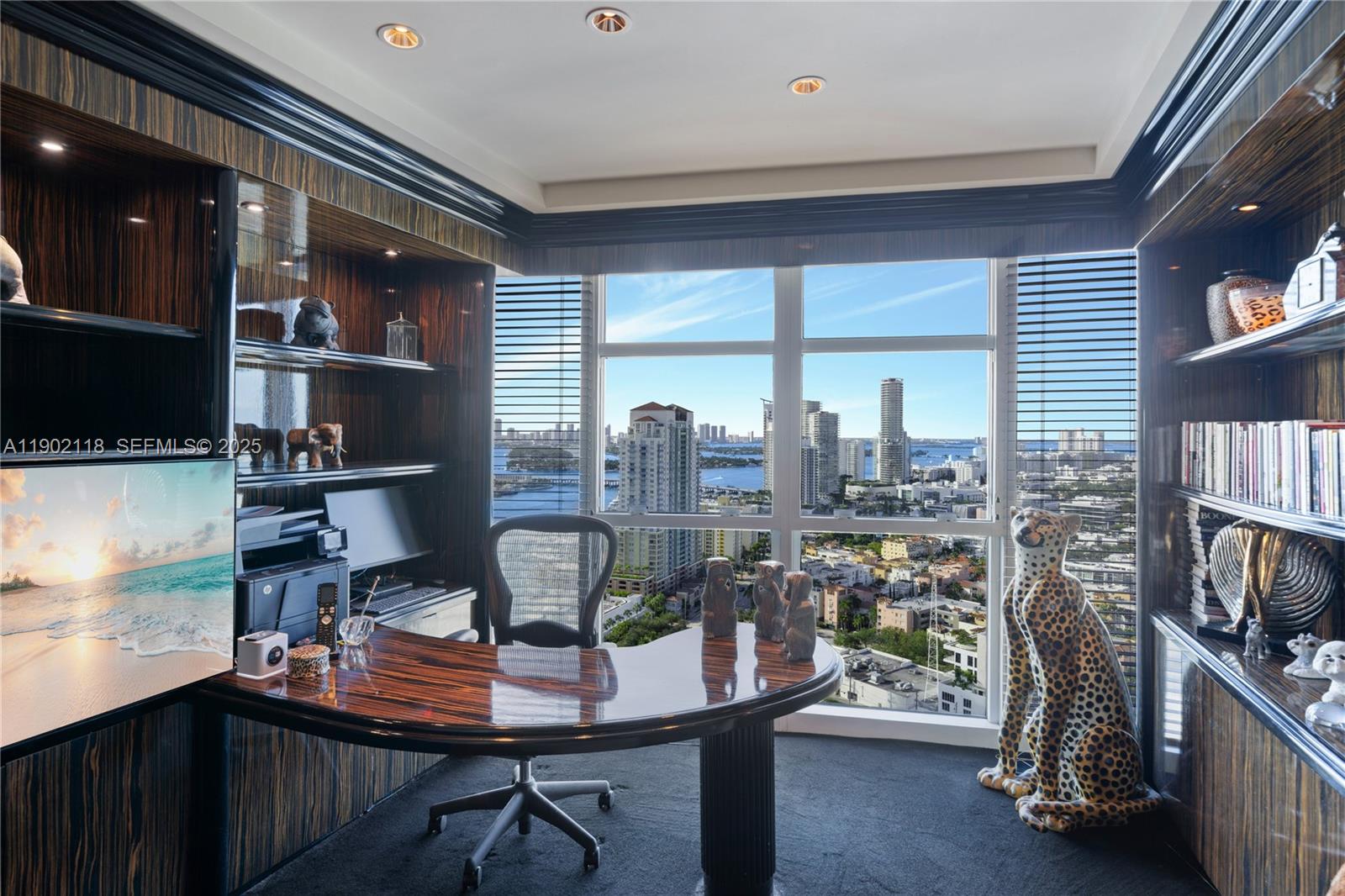 PORTOFINO TOWER CONDO - Residential