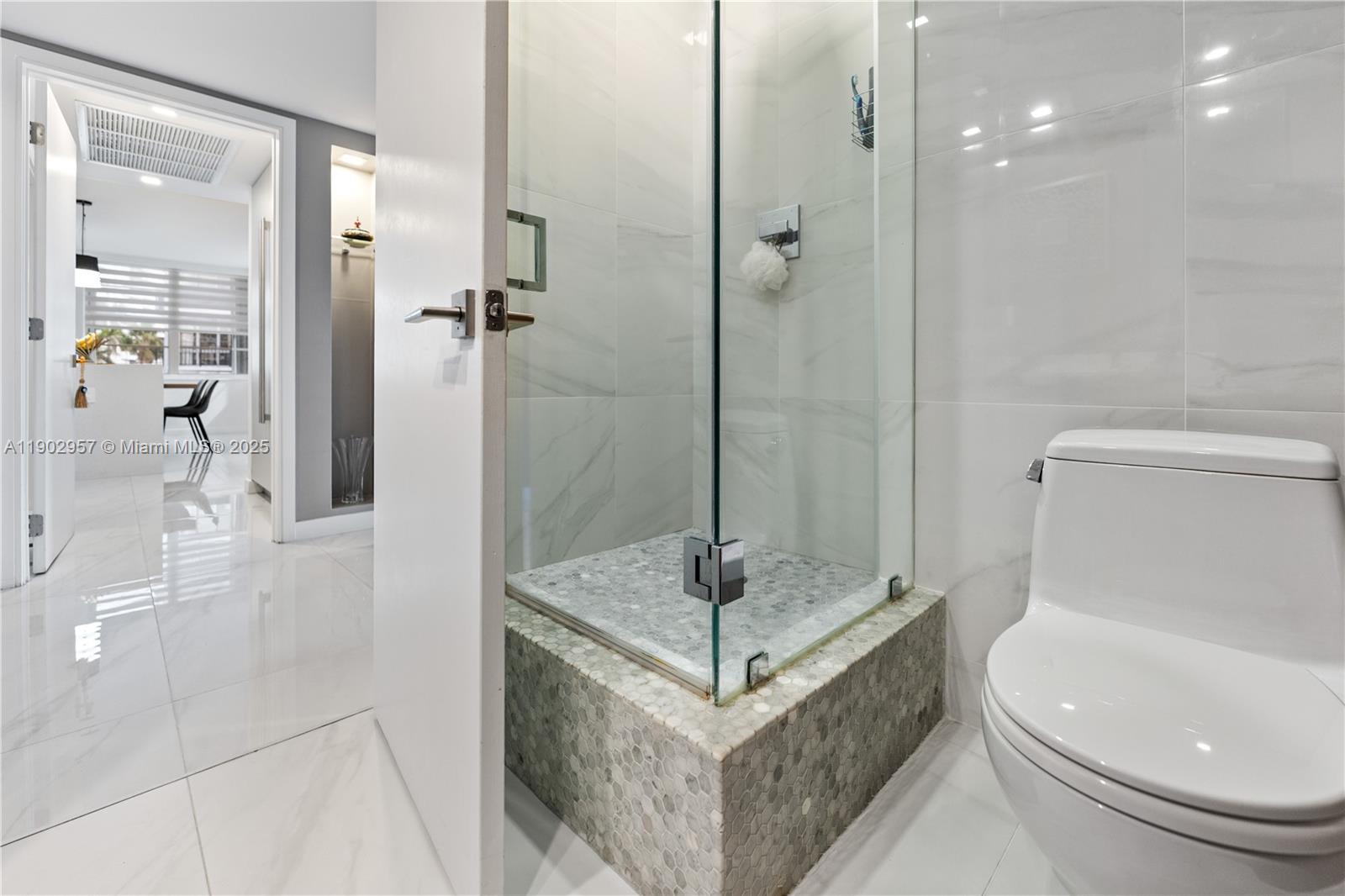 FIFTY SIX-SIXTY COLLINS A - Residential