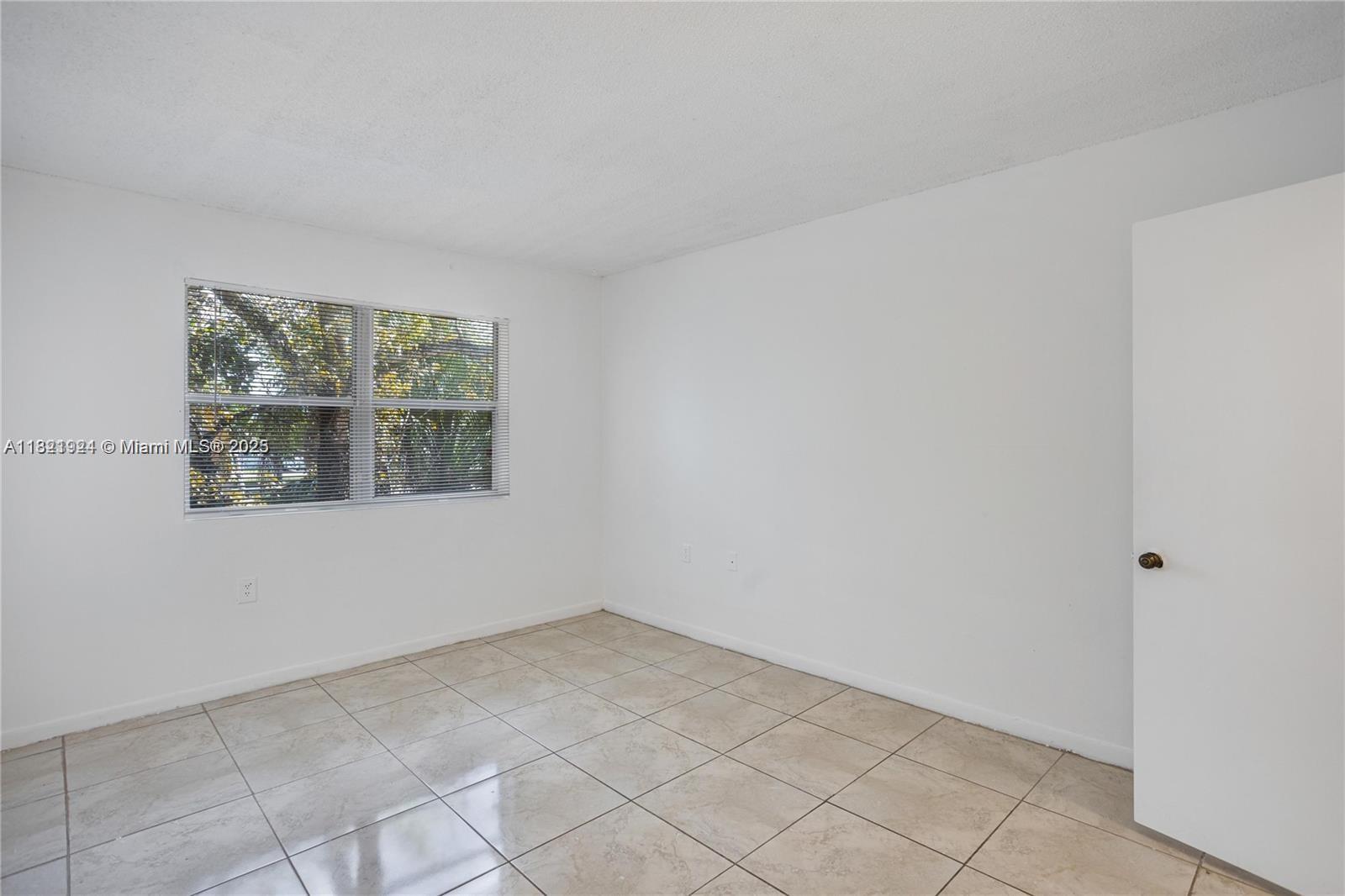 VERANO AT MIRAMAR CONDO - Residential