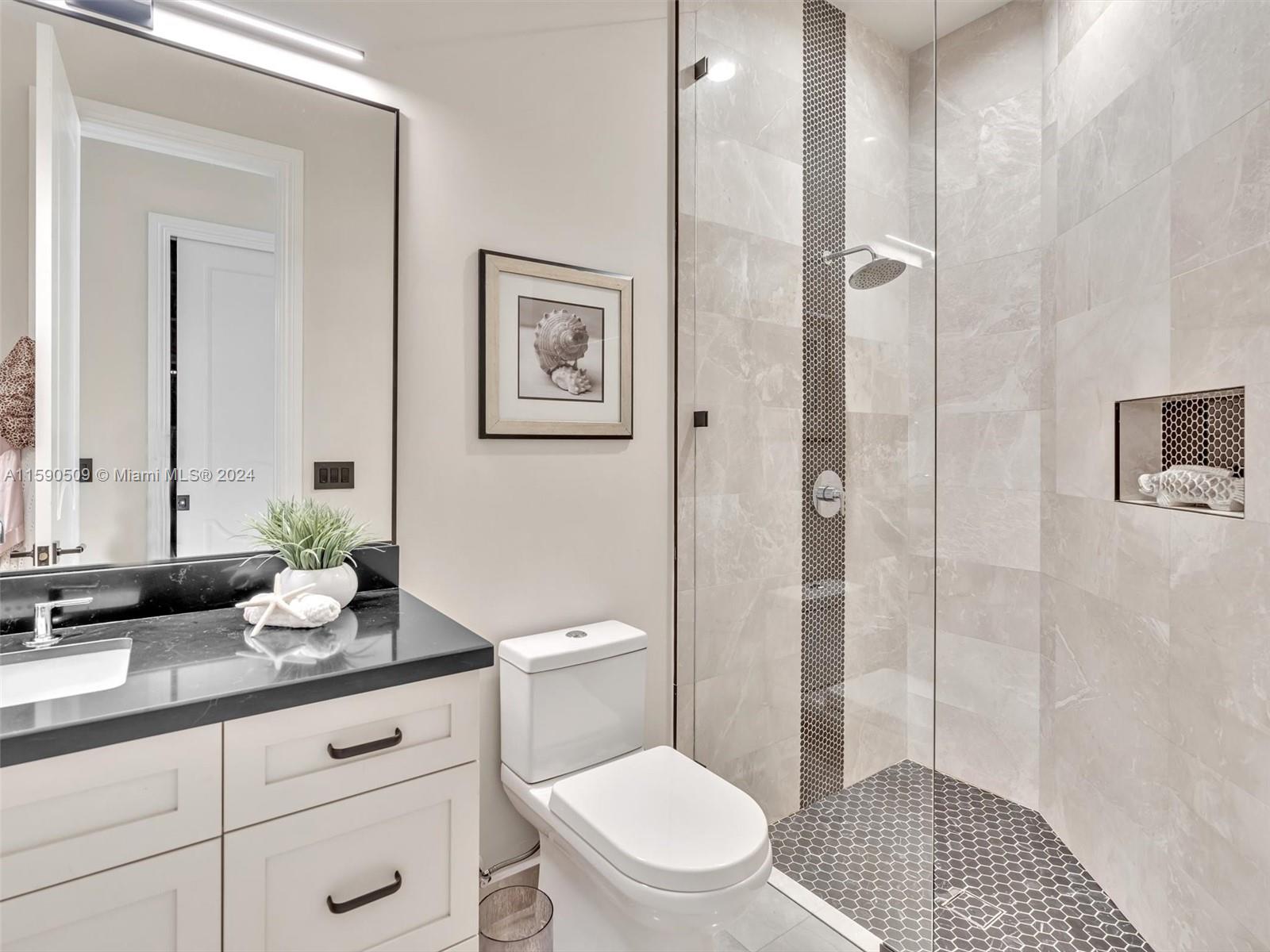 OAK HOLLOW ESTATES - Residential