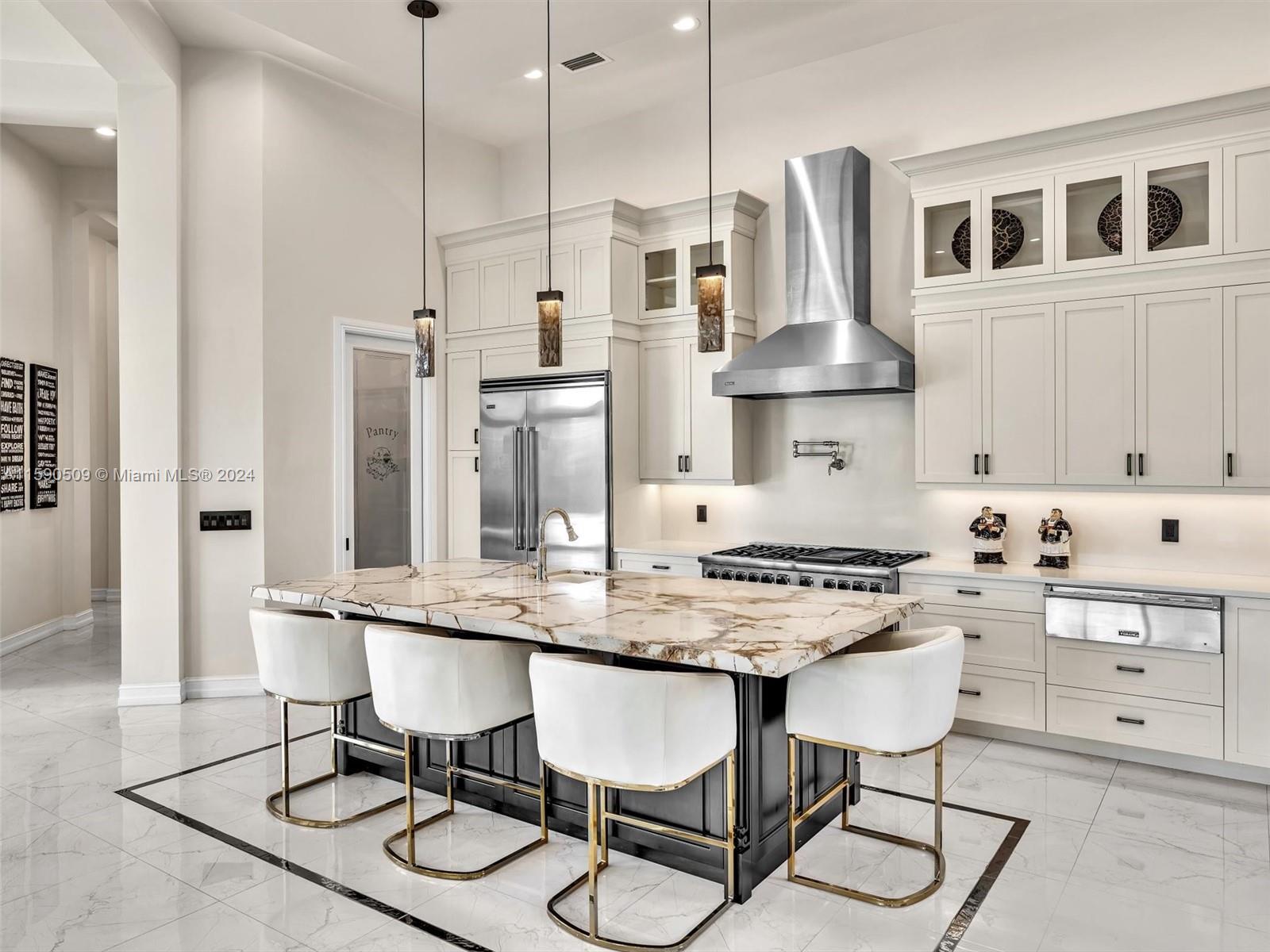 OAK HOLLOW ESTATES - Residential