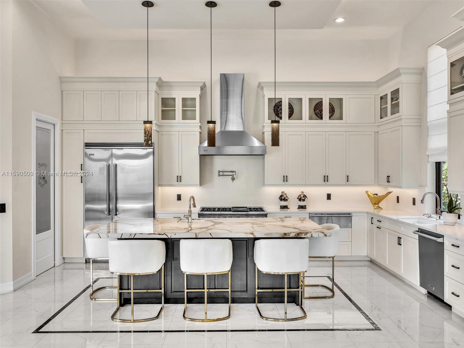 OAK HOLLOW ESTATES - Residential