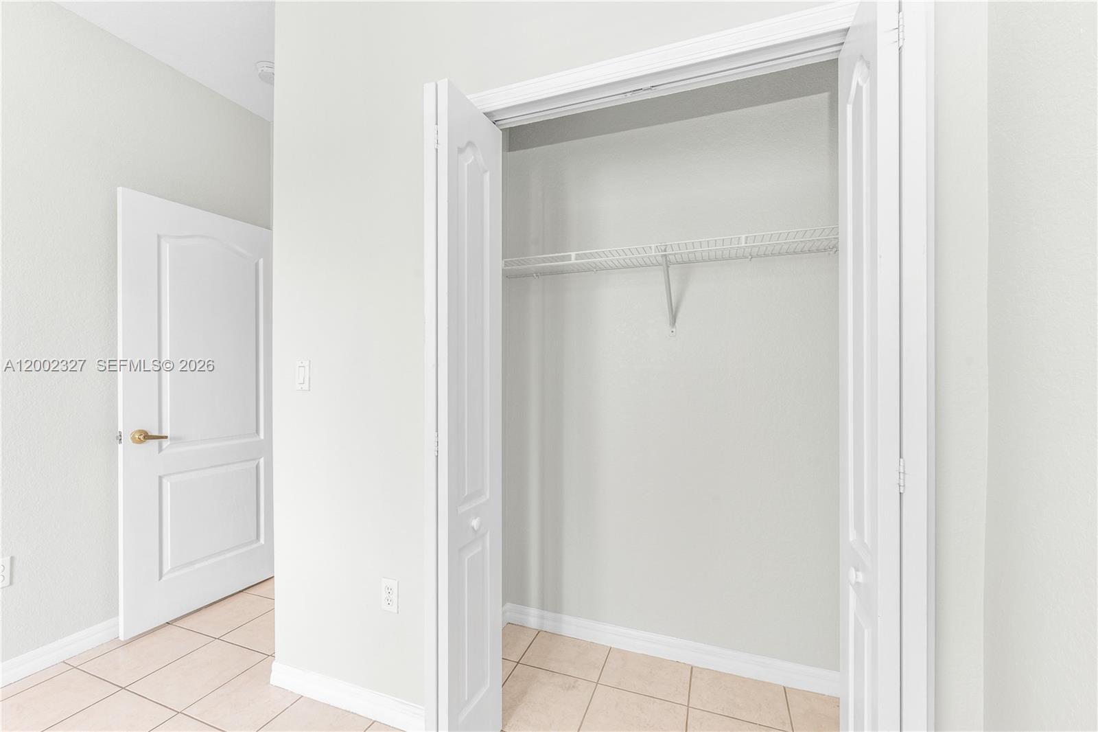 CENTURY PARK CONDO - Residential