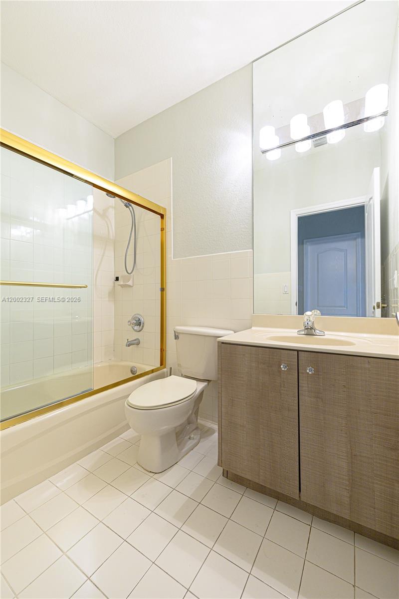 CENTURY PARK CONDO - Residential