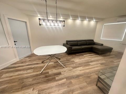 SKY LAKE GARDENS NO 4 CON - Residential